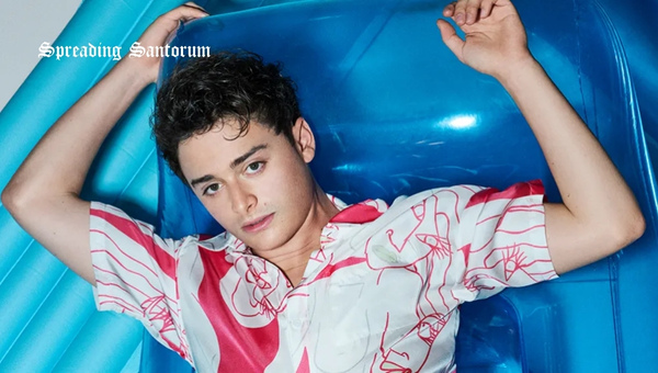 Noah Schnapp Net Worth: Noah Schnapp Other Ventures