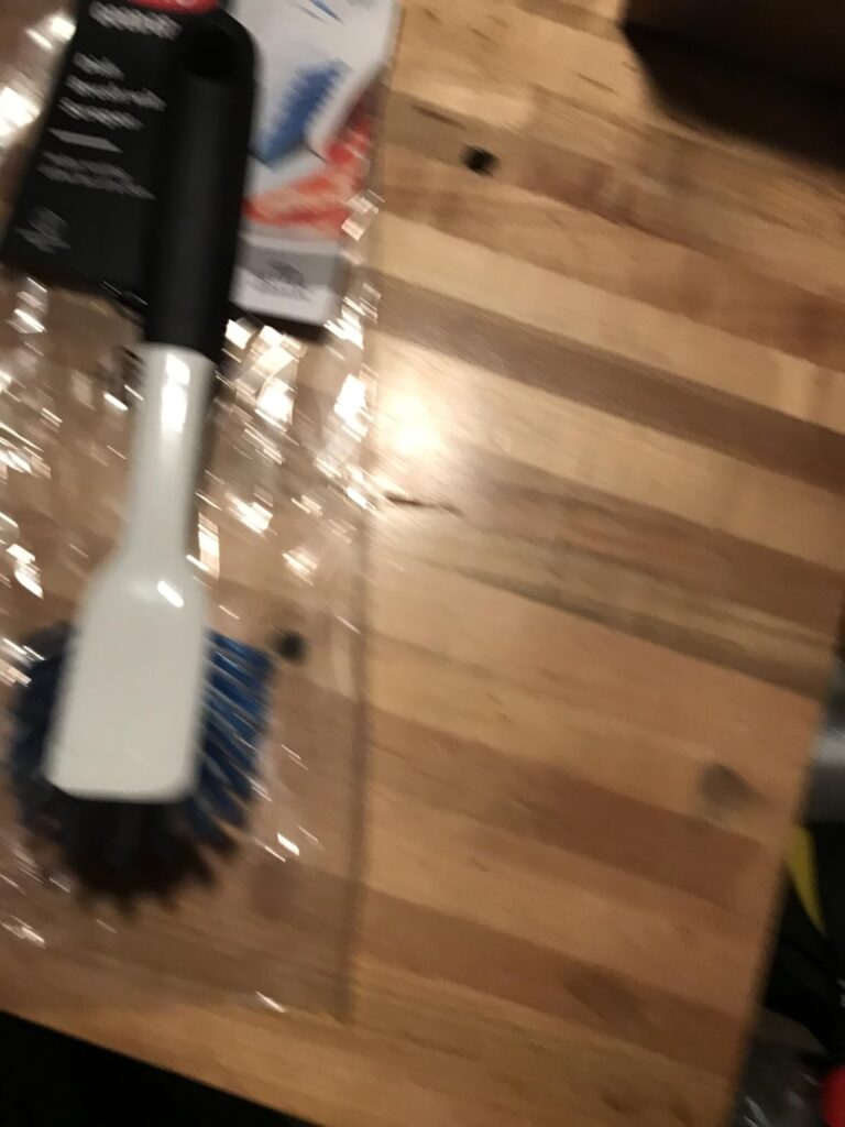 OXO Good Grips Dish Brush, Nylon Bristles with Built-in Scraper, Safe for Non-Stick Cookware, Non-Slip Handle, Dishwasher Safe Customer Review Best Cleaning Brushes