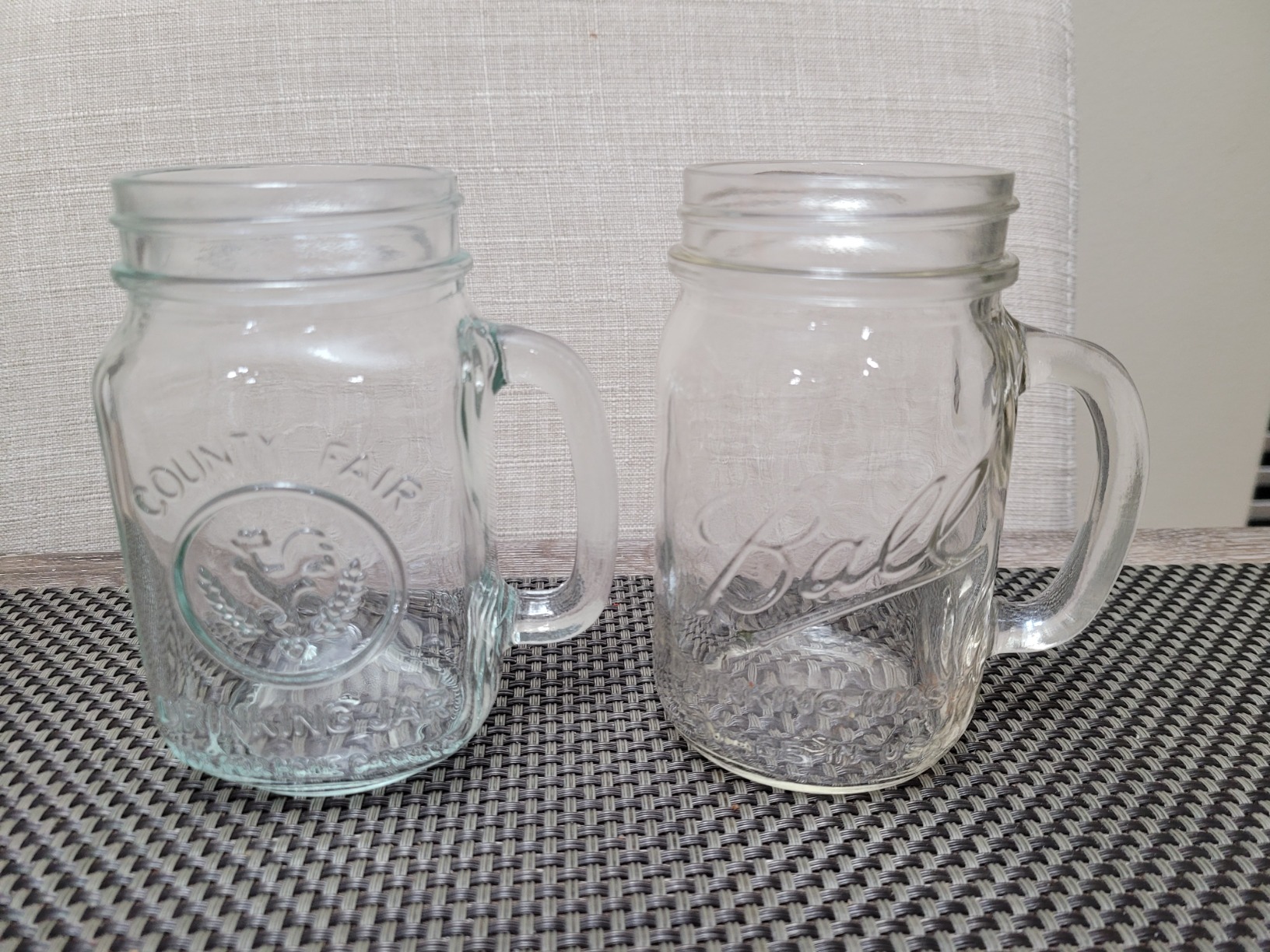 Libbey County Fair Set of 12 Mason Drinking Jars with Handles, Classic 16.5 oz Glass Mason Jar Mugs w/Top, Drinking Glass Jar for Cocktail, and More Customer Review Libbey County Fair Set of 12 Mason Drinking Jars with Handles, Classic 16.5 oz Glass Mason Jar Mugs w/Top, Drinking Glass Jar for Cocktail, and More - Customer Photo 1