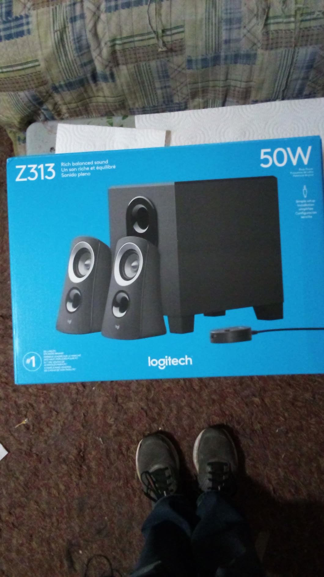 Logitech Z313 2.1 Multimedia Speaker System with Subwoofer, Full Range Audio, 50 Watts Peak Power, Strong Bass, 3.5mm Audio Inputs, PC/PS4/Xbox/TV/Smartphone/Tablet/Music Player - Black Customer Review Logitech Z313 2.1 Multimedia Speaker System with Subwoofer, Full Range Audio, 50 Watts Peak Power, Strong Bass, 3.5mm Audio Inputs, PC/PS4/Xbox/TV/Smartphone/Tablet/Music Player - Black - Customer Photo 1