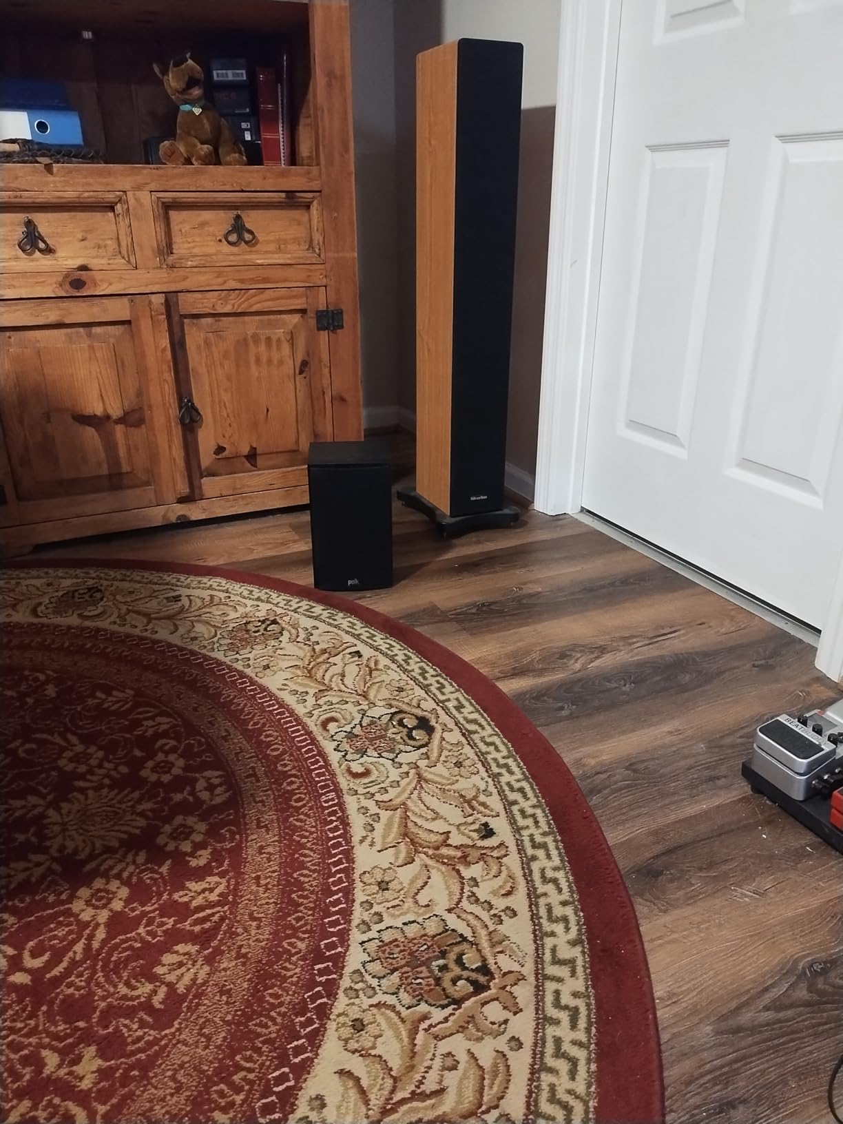 Polk Audio T15 Home Theater and Stereo Bookshelf Speakers – Deep Bass Response, Dolby and DTS Surround, Wall-Mountable, Pair, Black Customer Review Polk Audio T15 Home Theater and Stereo Bookshelf Speakers – Deep Bass Response, Dolby and DTS Surround, Wall-Mountable, Pair, Black - Customer Photo 2