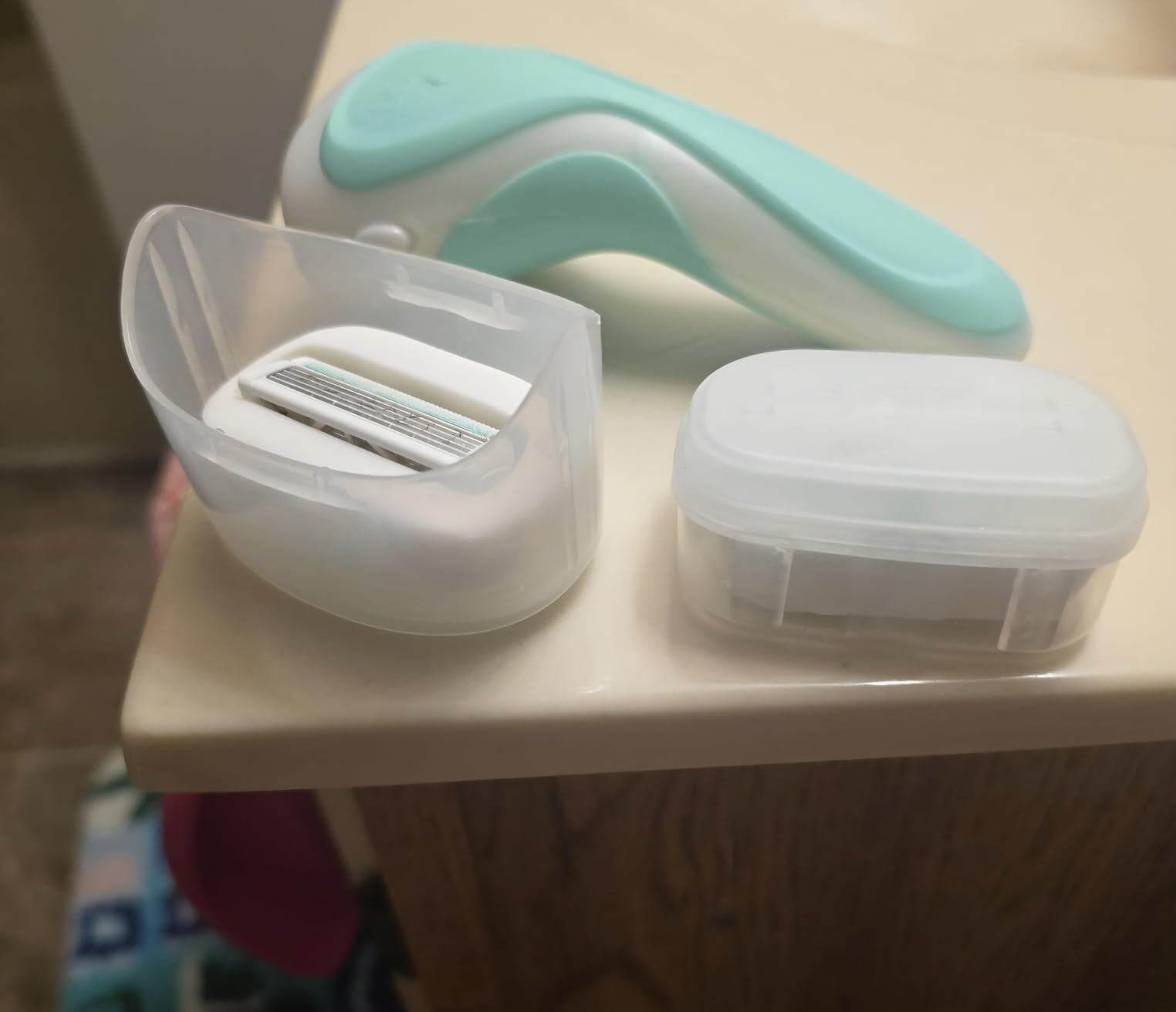 Schick Intuition Razors for Women with Sensitive Skin | 1 Razor & 2 Intuition Razor Blades Refill with Organic Aloe - Customer Photo 1