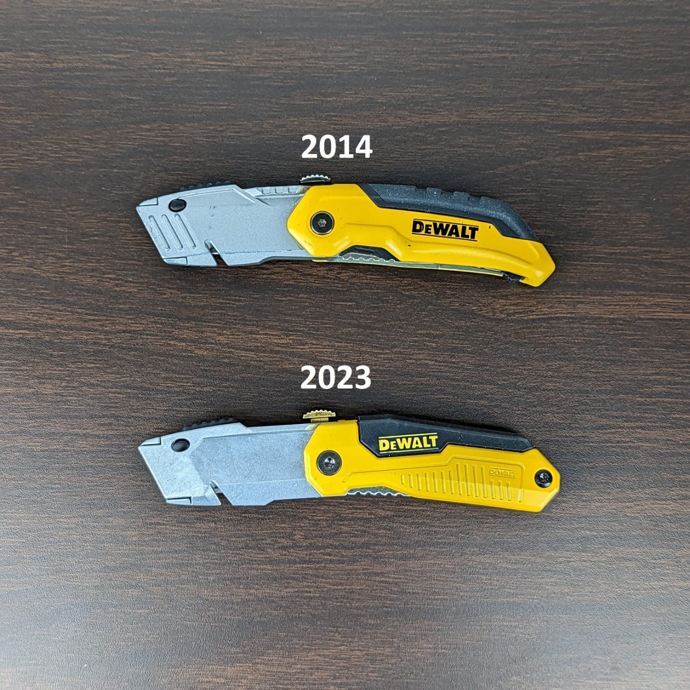 DEWALT DWHT10035L Folding Retractable Utility Knife Customer Review DEWALT DWHT10035L Folding Retractable Utility Knife - Customer Photo 3
