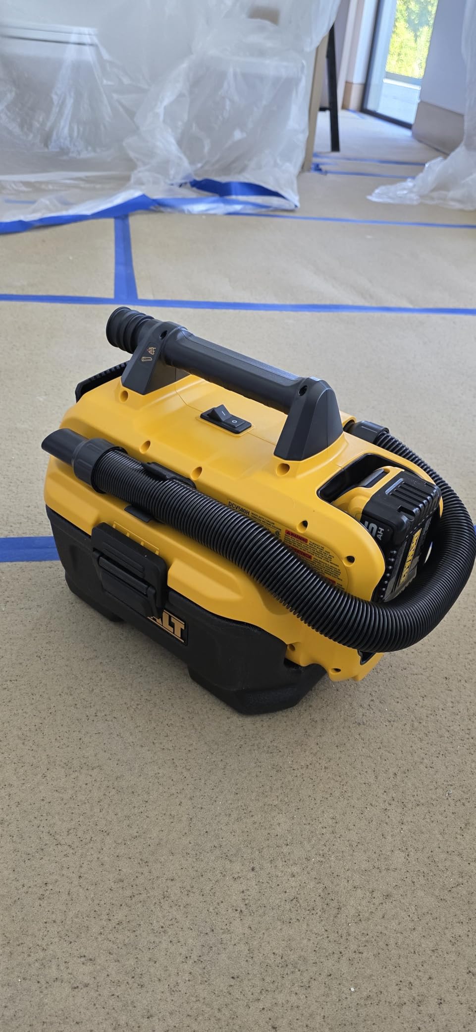 DEWALT 20V MAX Cordless Shop Vac, Wet Dry Vacuum Cleaner, Portable 2 Gallon Wet Dry Vac, Strong Suction Shop Vacuum with Hepa Filter, Tool Only (DCV580H) Customer Review DEWALT 20V MAX Cordless Shop Vac, Wet Dry Vacuum Cleaner, Portable 2 Gallon Wet Dry Vac, Strong Suction Shop Vacuum with Hepa Filter, Tool Only (DCV580H) - Customer Photo 1