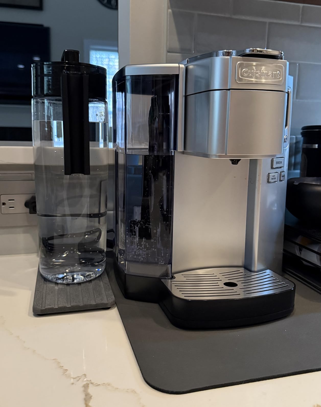 Takeya Patented and Airtight Pitcher Made in the USA, BPA Free, 2 qt, Black - Customer Photo 1