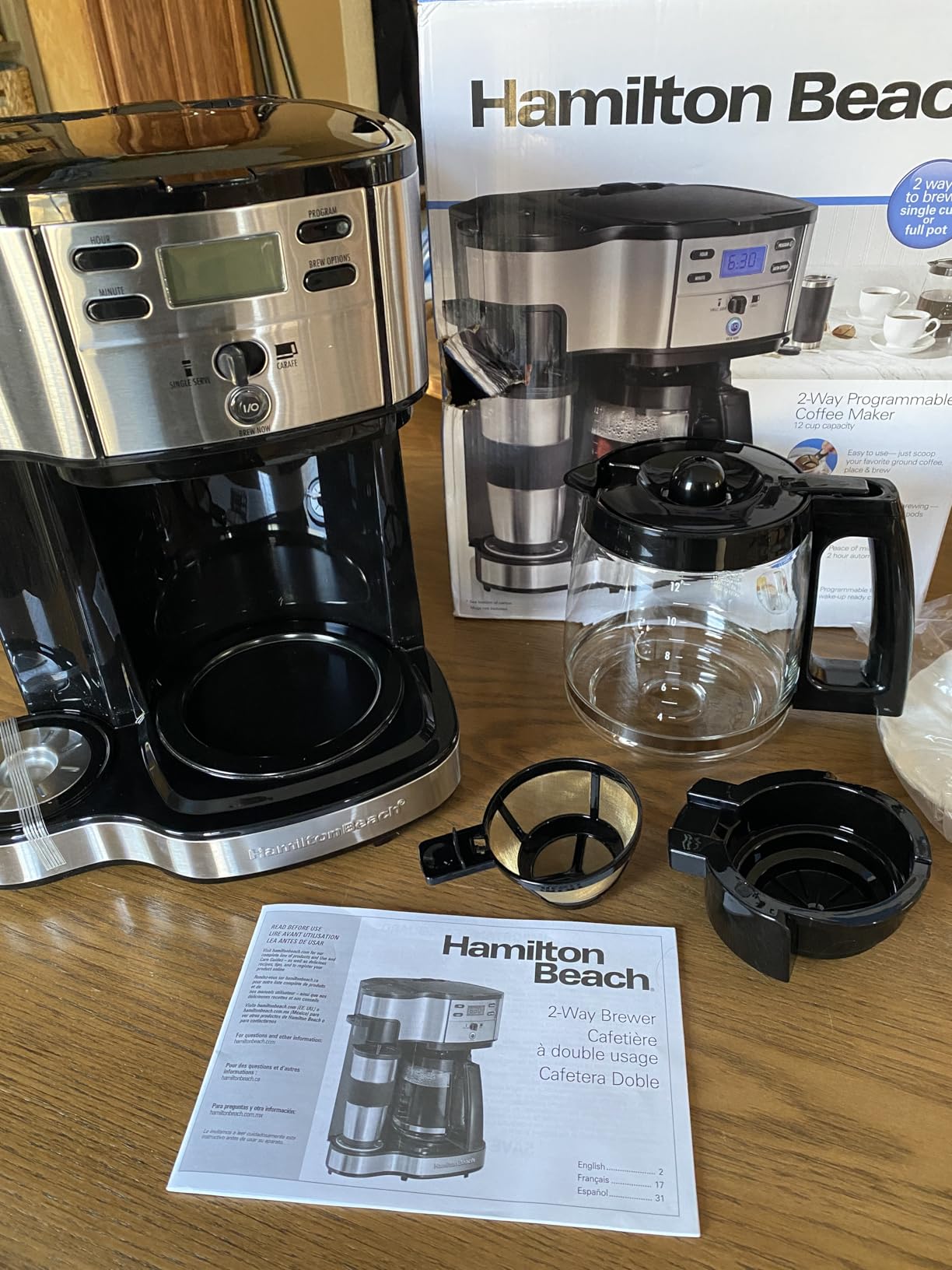Hamilton Beach 2-Way Brewer Coffee Maker, Single-Serve and 12-Cup Pot, Black/Stainless Steel(49980A), Carafe customer photo 1