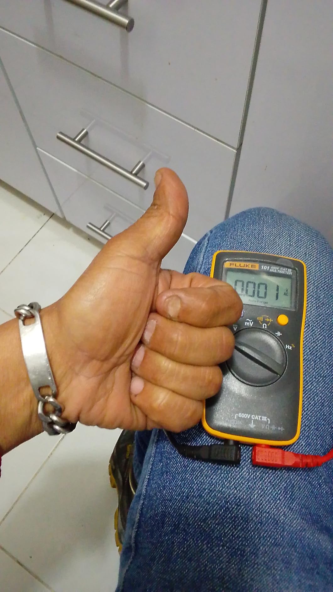 FLUKE-101 Digital Multimeter Customer Review FLUKE-101 Digital Multimeter - Customer Photo 1