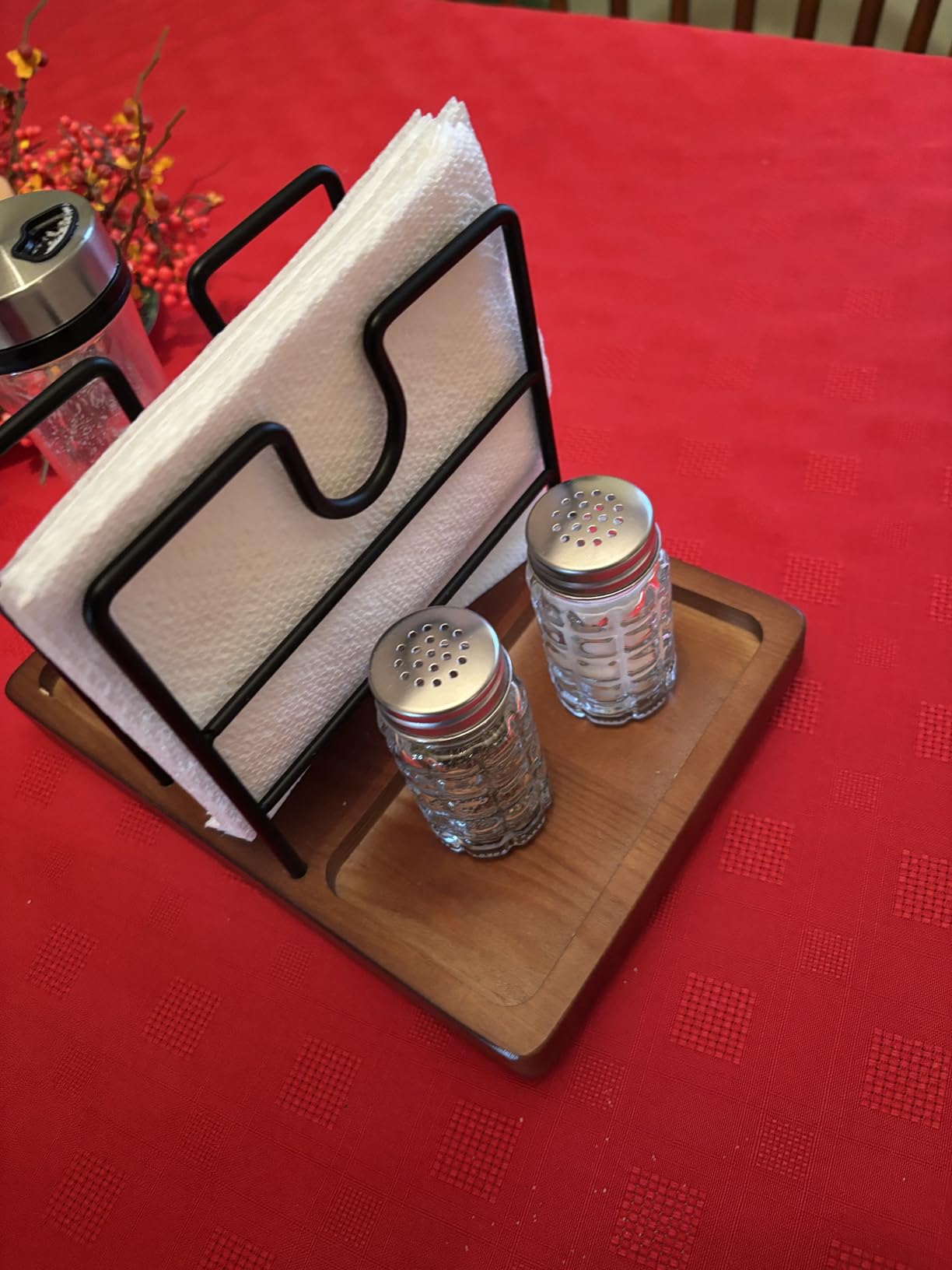 Retro Style Salt and Pepper Shakers with Stainless Tops (2) Customer Review Retro Style Salt and Pepper Shakers with Stainless Tops (2) - Customer Photo 2