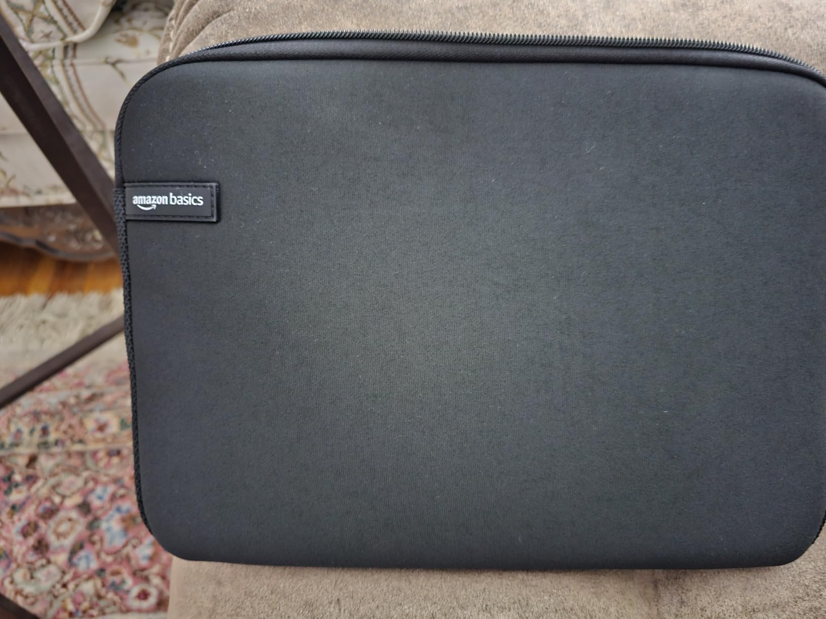 Amazon Basics 17.3-inch Laptop Sleeve, Protective Carrying Case with Zipper for Computer Protection, Black Customer Review Amazon Basics 17.3-inch Laptop Sleeve, Protective Carrying Case with Zipper for Computer Protection, Black - Customer Photo 1