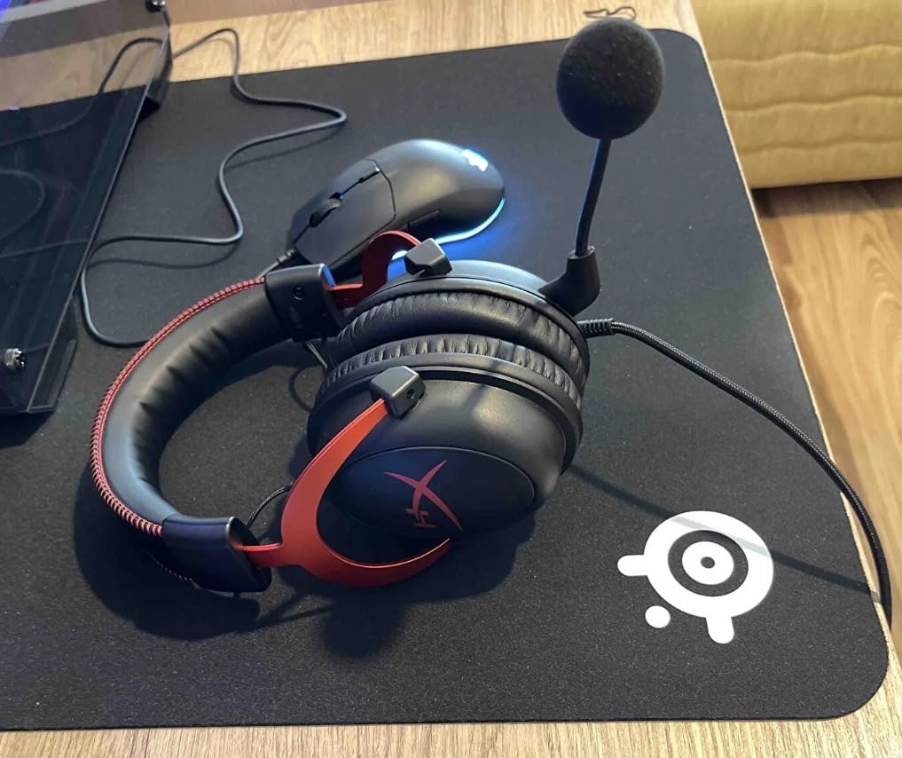 HyperX Cloud II Gaming Headset - 7.1 Surround Sound - Memory Foam Ear Pads - Durable Aluminum Frame - Multi Platform Headset - Works with PC, PS4, PS4 PRO, Xbox One, Xbox One S - Red - Customer Photo 2