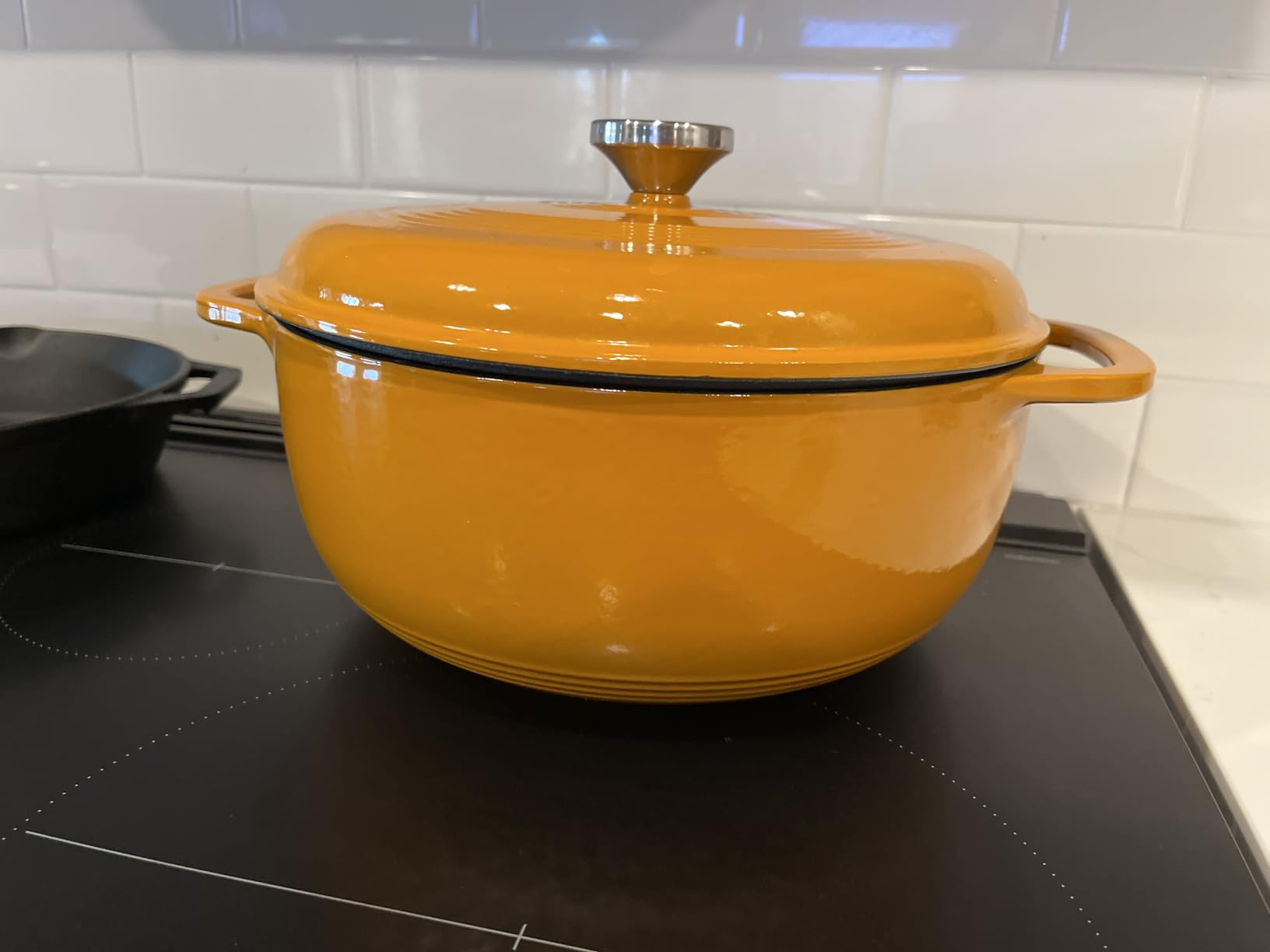 Lodge Essential Enamel Cast Iron Dutch Oven, 6 Quart, Oyster White | Ideal for Bread Baking, Braising, Marinating & Slow Cooking, Features Moisture-Sealing Lid & Dual Handles customer photo 1