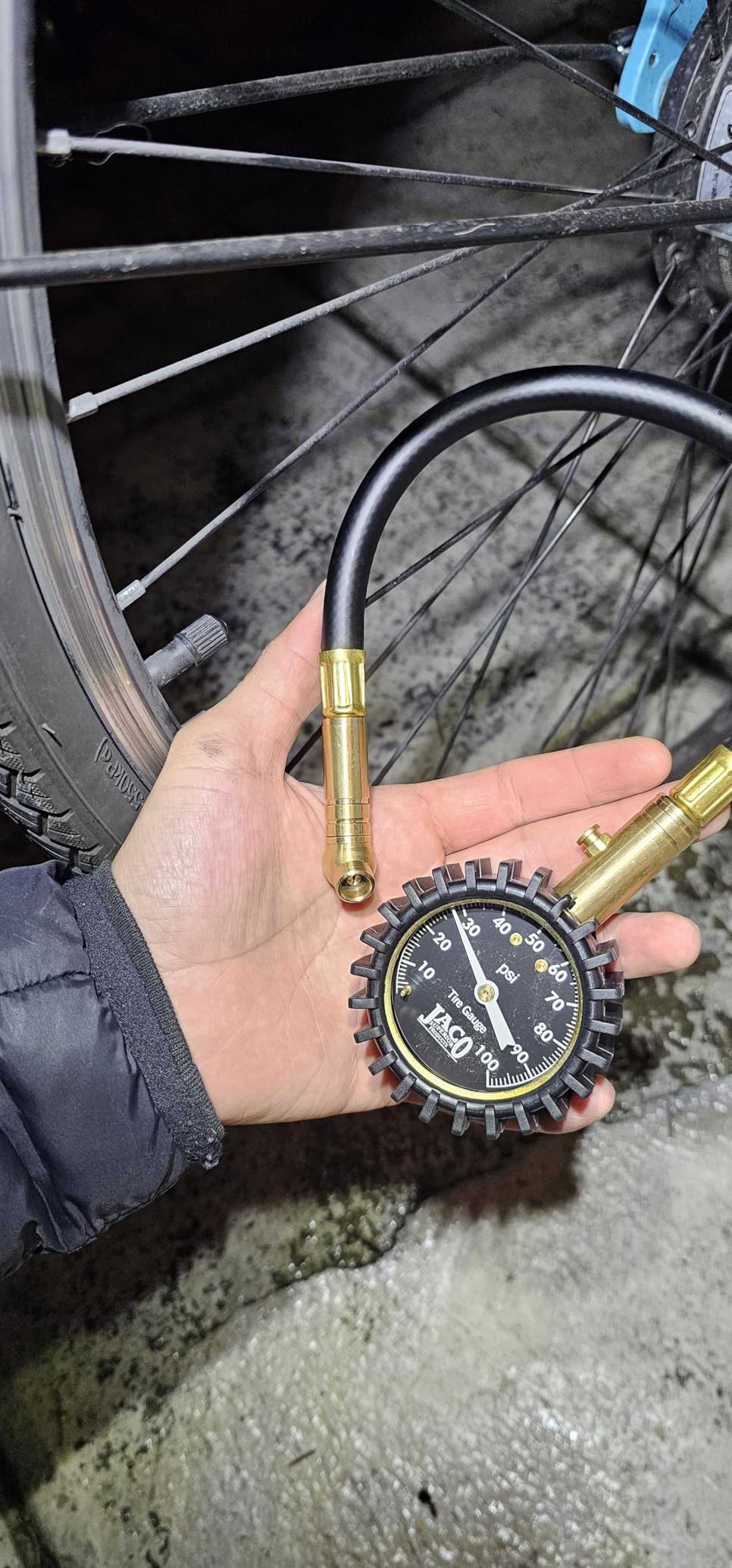 JACO ElitePro Tire Pressure Gauge - 100 PSI Customer Review JACO ElitePro Tire Pressure Gauge - 100 PSI - Customer Photo 2