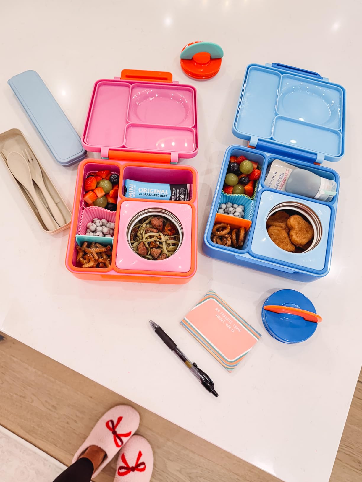 OmieBox Bento Box for Kids - Insulated Bento Lunch Box with Leak Proof Vacuum Insulated Food Jar - 3 Compartments, Two Temperature Zones (Meadow) Customer Review OmieBox Bento Box for Kids - Insulated Bento Lunch Box with Leak Proof Vacuum Insulated Food Jar - 3 Compartments, Two Temperature Zones (Meadow) - Customer Photo 1