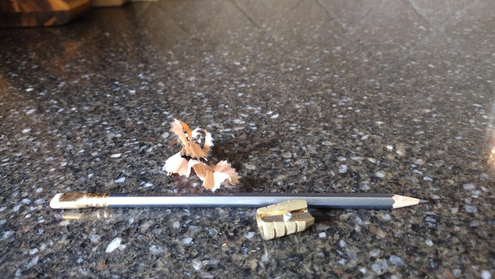 Mobius + Ruppert (M+R) Brass Artists Pencil Sharpener - 604 Bullet/Grenade Customer Review Mobius + Ruppert (M+R) Brass Artists Pencil Sharpener - 604 Bullet/Grenade - Customer Photo 2