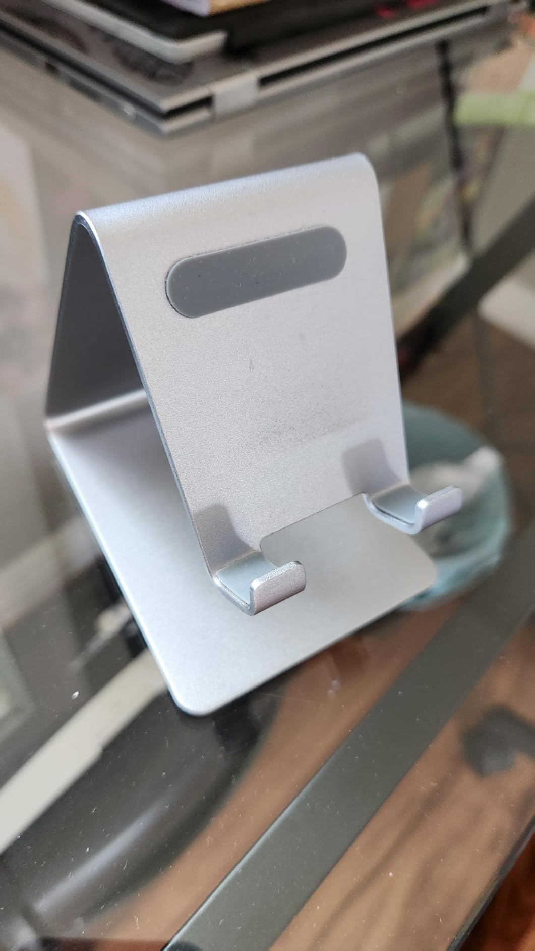 Lamicall Cell Phone Stand, Phone Dock: Cradle, Holder, Stand for Office Desk - Black Customer Review Lamicall Cell Phone Stand, Phone Dock: Cradle, Holder, Stand for Office Desk - Black - Customer Photo 4