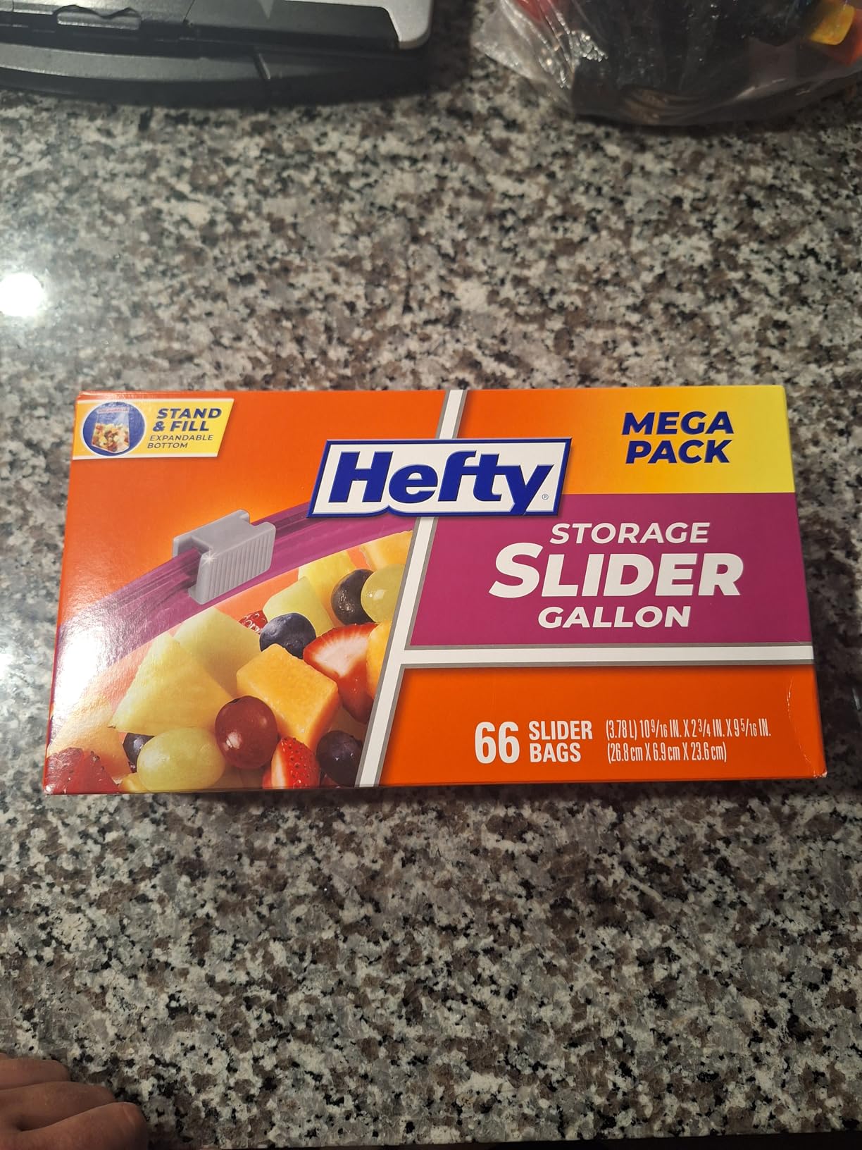 Hefty Slider Kitchen Storage Bags, Gallon Size, 66 Count - Customer Photo 2