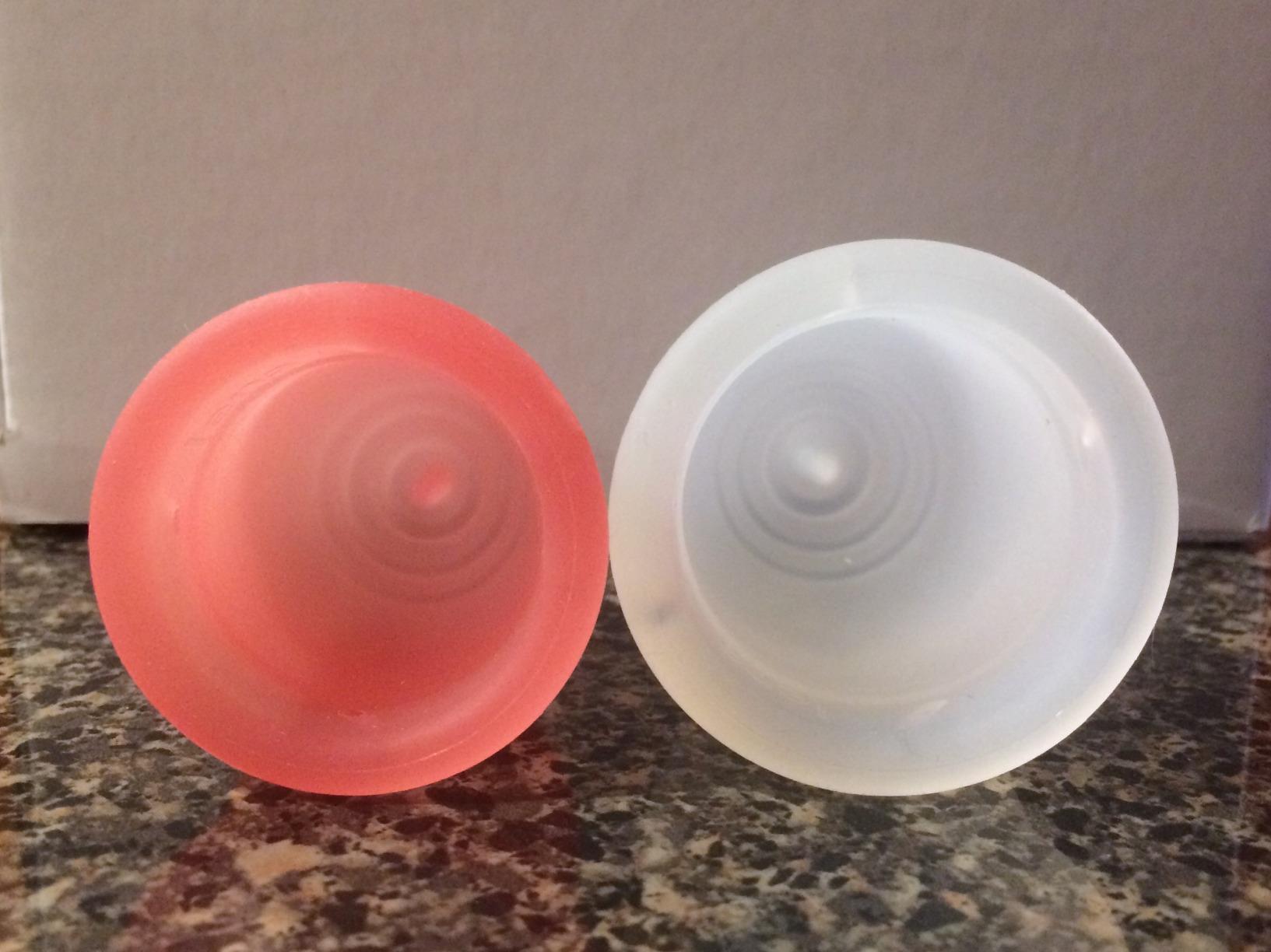 Lena Menstrual Cup Original – Reusable Silicone Period Cup for Regular Flow, 12-Hour Leak-Free Protection, Soft & Comfortable, Beginner-Friendly Design - Small, Purple Customer Review Lena Menstrual Cup Original – Reusable Silicone Period Cup for Regular Flow, 12-Hour Leak-Free Protection, Soft & Comfortable, Beginner-Friendly Design - Small, Purple - Customer Photo 2
