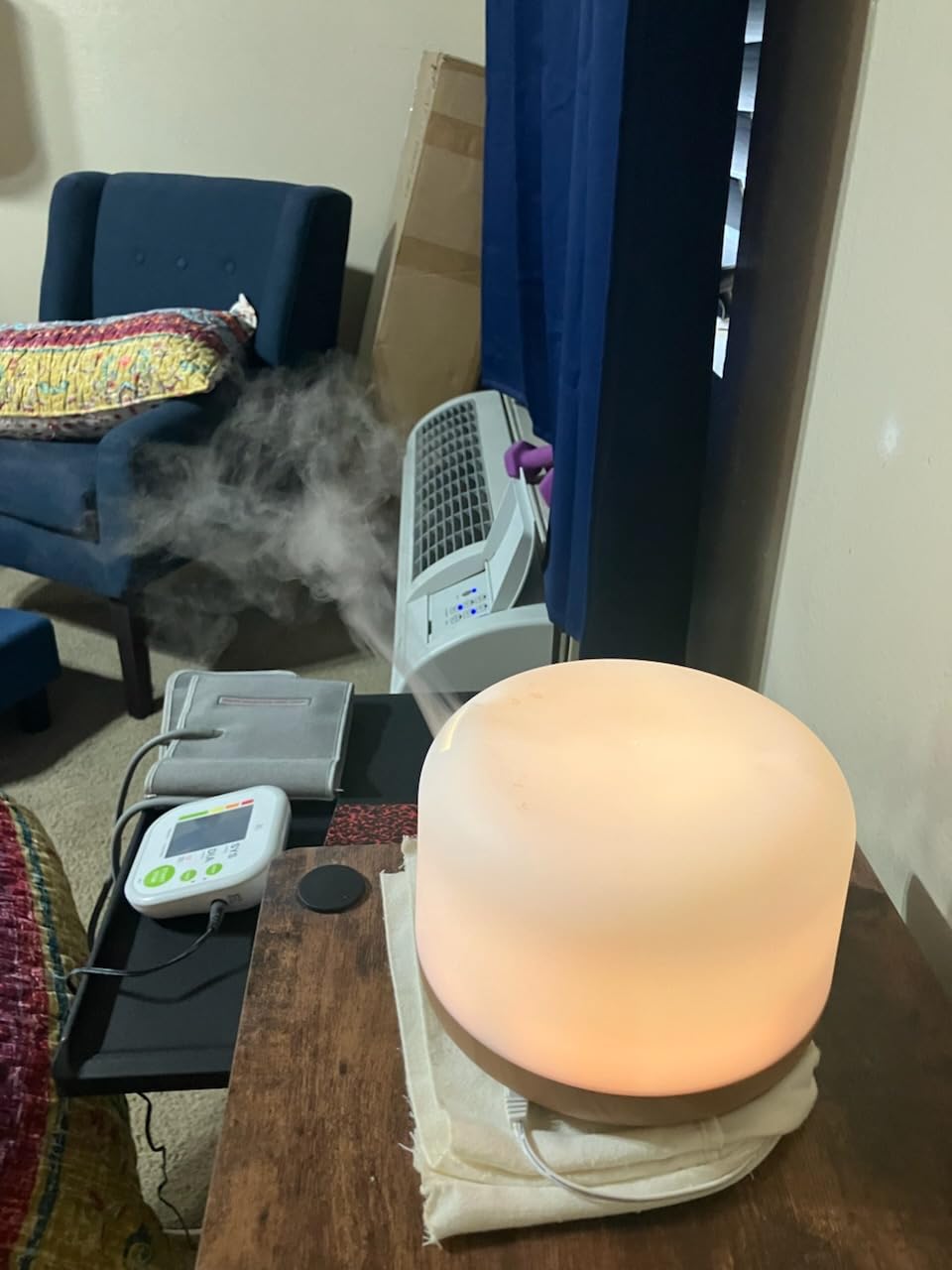 ASAKUKI Essential Oil Diffuser for Home, 500ML Aromatherapy Diffuser Humidifier with Remote Control, 7 Color LED Lights, Quiet Cool Mist Diffuser for Bedroom, Living Room, Office (Yellow) customer photo 2