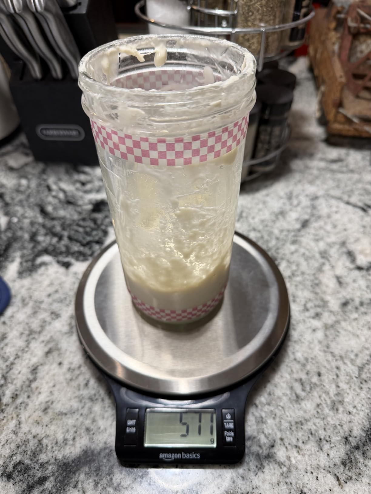 Amazon Basics Digital Kitchen Scale with LCD Display, Batteries Included, Weighs up to 11 pounds, Black and Stainless Steel - Customer Photo 2