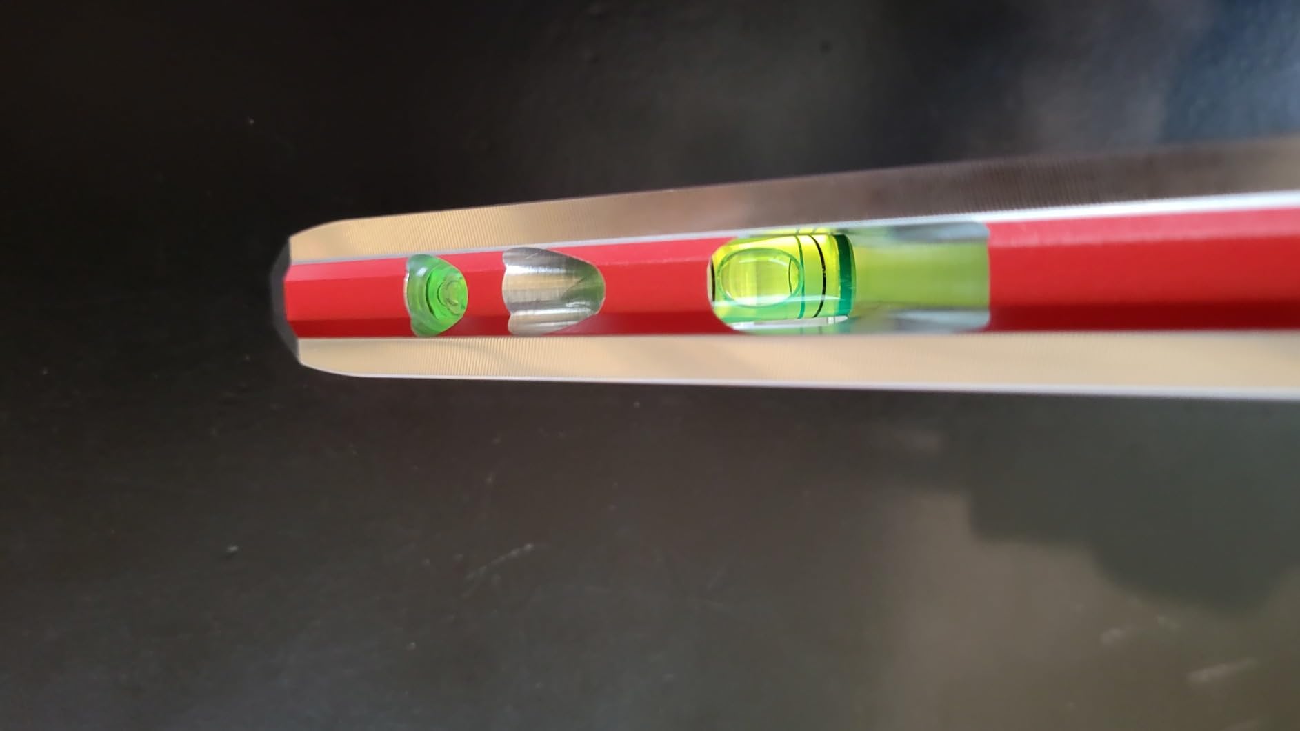 Milwaukee 4932459097 Billet Torpedo Level, Red/Black Customer Review Milwaukee 4932459097 Billet Torpedo Level, Red/Black - Customer Photo 2