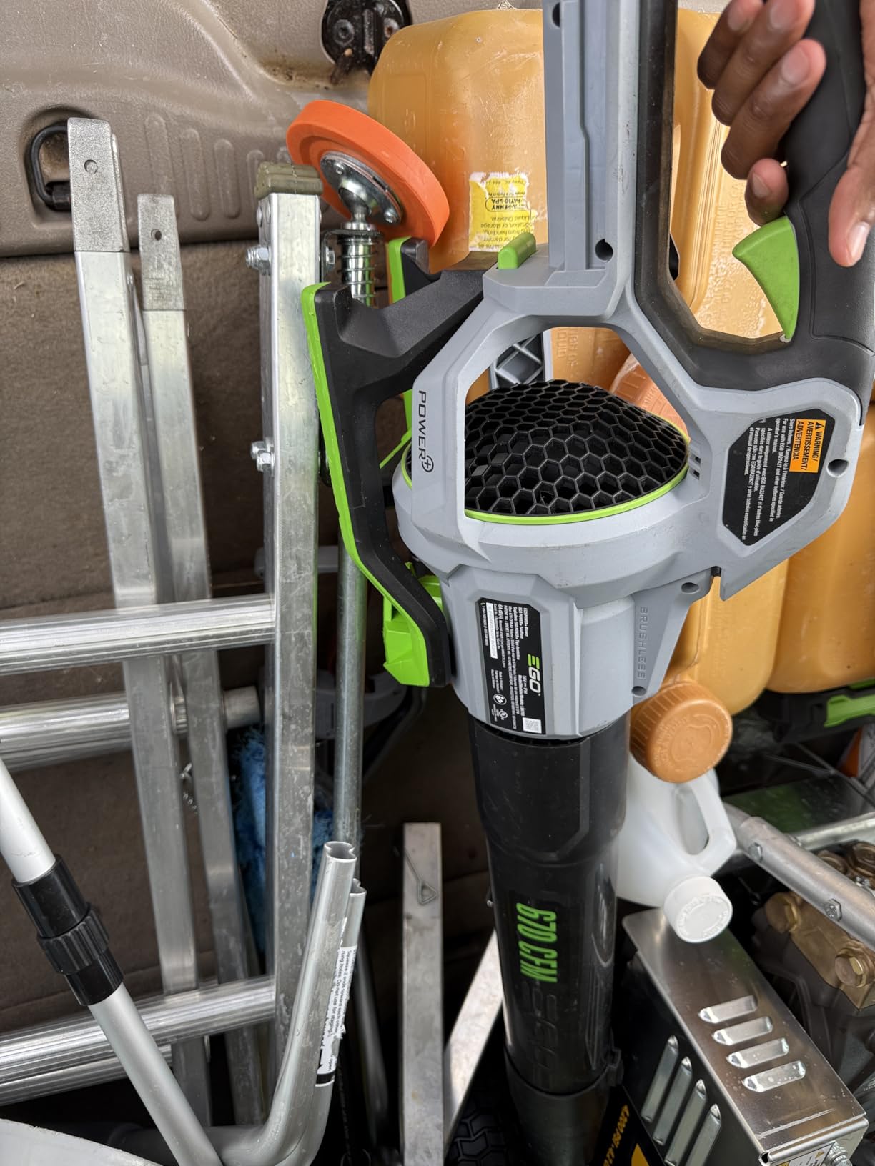 EGO POWER+ Leaf Blower, Cordless Electric 530 CFM, Includes 56V 2.5Ah Battery and Charger - LB5302 Customer Review EGO POWER+ Leaf Blower, Cordless Electric 530 CFM, Includes 56V 2.5Ah Battery and Charger - LB5302 - Customer Photo 2