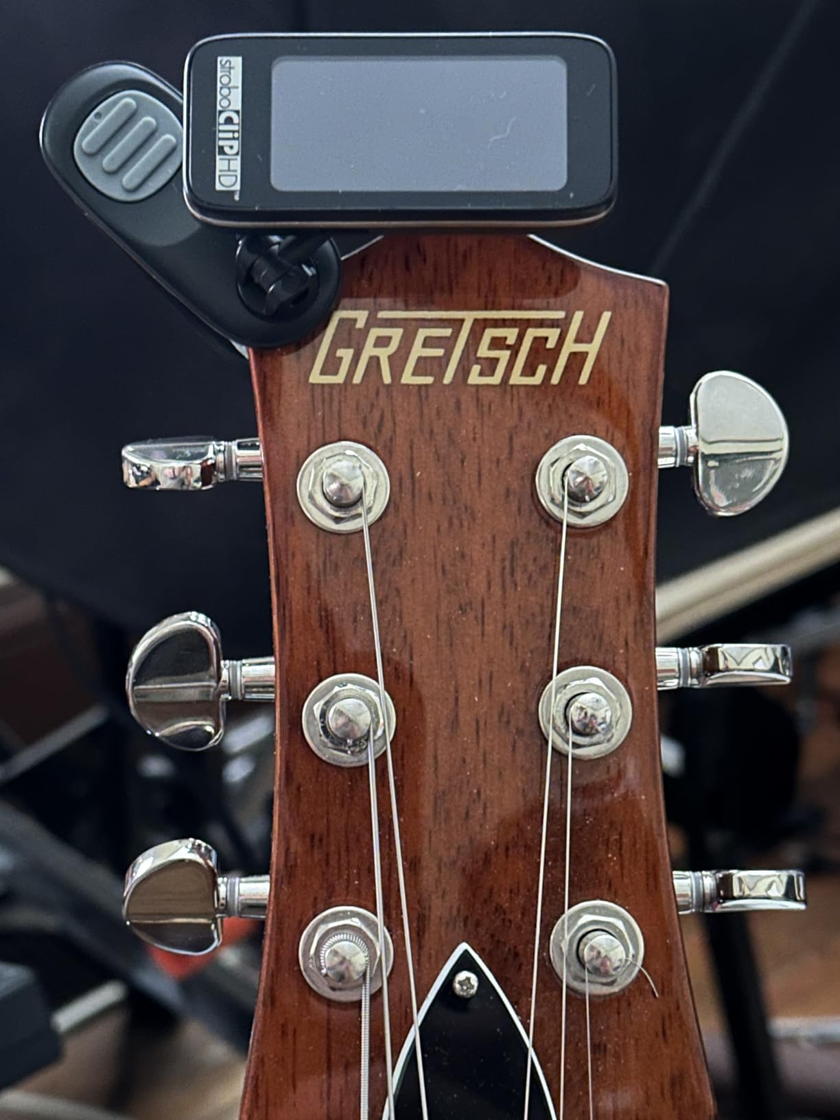 Peterson Strobe Tuner StroboClip HD Clip-On Tuner | Guitar, Bass, Violin, Ukulele, Harp, Brass, Woodwind, Orchestral Customer Review Peterson Strobe Tuner StroboClip HD Clip-On Tuner | Guitar, Bass, Violin, Ukulele, Harp, Brass, Woodwind, Orchestral - Customer Photo 1