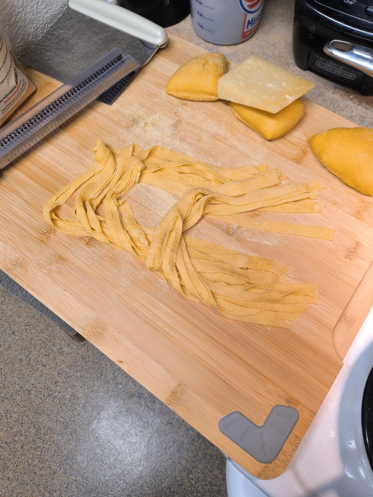 Pasta Attachment for KitchenAid Stand Mixer Included Pasta Sheet Roller, Spaghetti Cutter and Fettuccine Cutter Pasta Maker Stainless Steel Accessories 3Pcs by Gvode Customer Review Pasta Attachment for KitchenAid Stand Mixer Included Pasta Sheet Roller, Spaghetti Cutter and Fettuccine Cutter Pasta Maker Stainless Steel Accessories 3Pcs by Gvode - Customer Photo 1