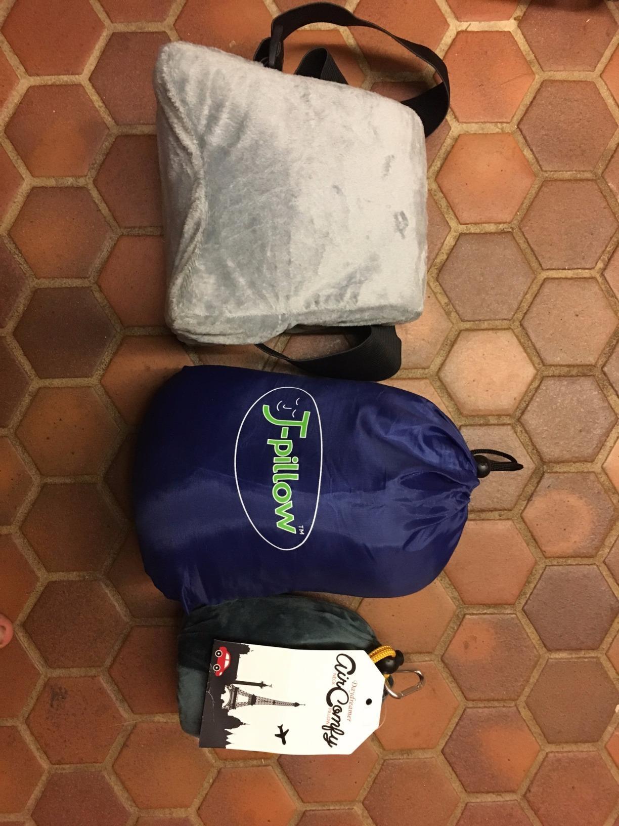 J-Pillow Travel Pillow | Travel Pillows for Airplanes | British Invention of The Year | Travel Neck Pillow Customer Review J-Pillow Travel Pillow | Travel Pillows for Airplanes | British Invention of The Year | Travel Neck Pillow - Customer Photo 2