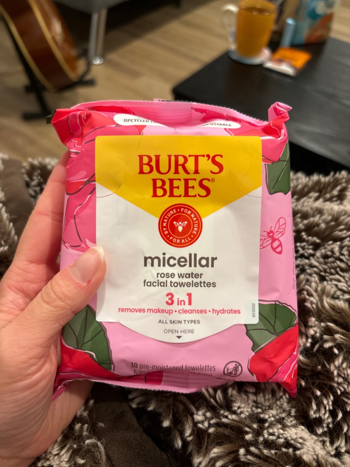 Burt's Bees Coconut & Lotus Face Wipes, for All Skin Types, Micellar Makeup Remover & Facial Cleansing Towelettes, 30 Ct. (3-Pack) Customer Review Burt's Bees Coconut & Lotus Face Wipes, for All Skin Types, Micellar Makeup Remover & Facial Cleansing Towelettes, 30 Ct. (3-Pack) - Customer Photo 2