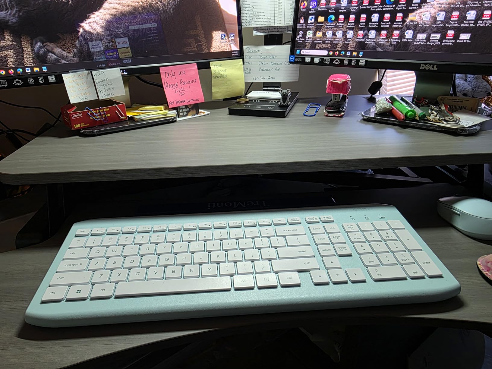 VIVO 32 inch Desk Converter, K Series, Height Adjustable Sit to Stand Riser, Dual Monitor and Laptop Workstation with Wide Keyboard Tray, Black, DESK-V000K Customer Review VIVO 32 inch Desk Converter, K Series, Height Adjustable Sit to Stand Riser, Dual Monitor and Laptop Workstation with Wide Keyboard Tray, Black, DESK-V000K - Customer Photo 2
