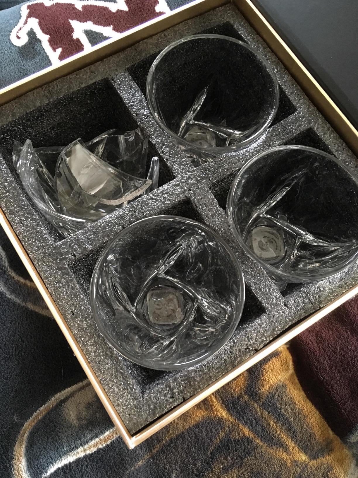 KANARS Whiskey Glasses Set of 4, 10 Oz Crystal Old Fashioned Cocktail Glass in Gift Box, Twisted Lowball Bourbon Tumbler for Scotch Whisky Cognac, Rock Barware for Men Gift Christmas Customer Review KANARS Whiskey Glasses Set of 4, 10 Oz Crystal Old Fashioned Cocktail Glass in Gift Box, Twisted Lowball Bourbon Tumbler for Scotch Whisky Cognac, Rock Barware for Men Gift Christmas - Customer Photo 2