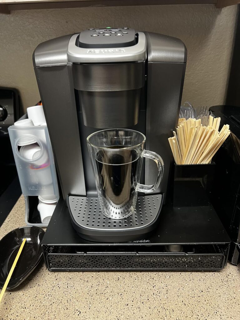 Keurig K-Elite Single Serve K-Cup Pod Coffee Maker, with Strength and Temperature Control, Iced Coffee Capability, 8 to 12oz Brew Size, Programmable, Brushed Slate Customer Review Best Single Serve Coffee Maker