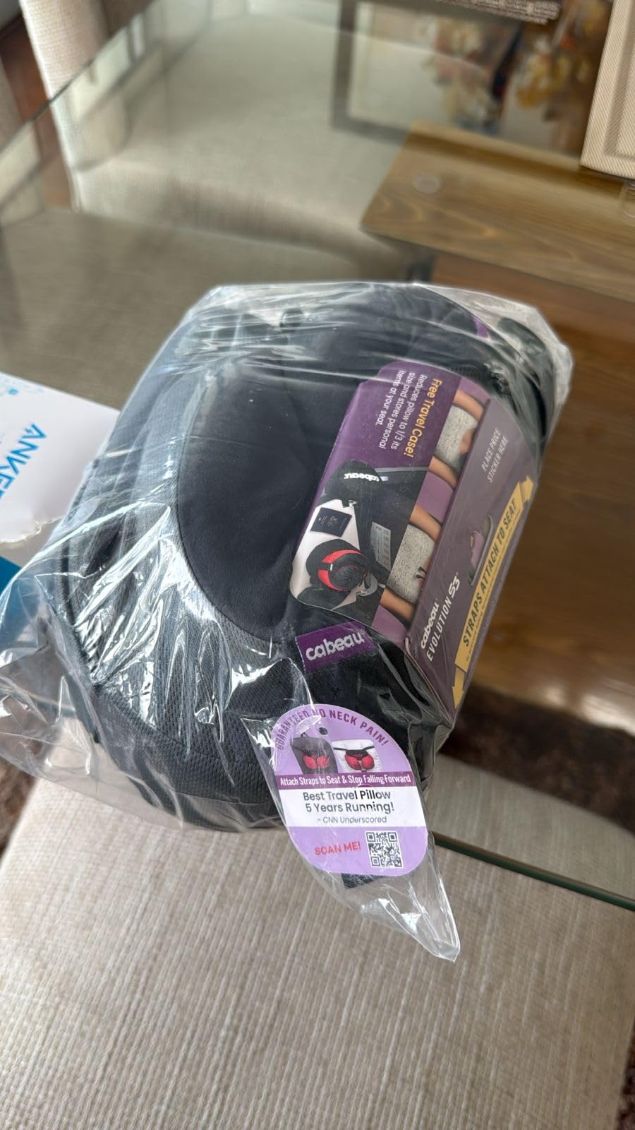 Cabeau Airplane Travel Pillow for Long Flights - Evolution S3 - Supportive Memory Foam with Seat Straps to Secure Your Head and Neck and Provides 360° Support (Steel Grey) Customer Review Cabeau Airplane Travel Pillow for Long Flights - Evolution S3 - Supportive Memory Foam with Seat Straps to Secure Your Head and Neck and Provides 360° Support (Steel Grey) - Customer Photo 1