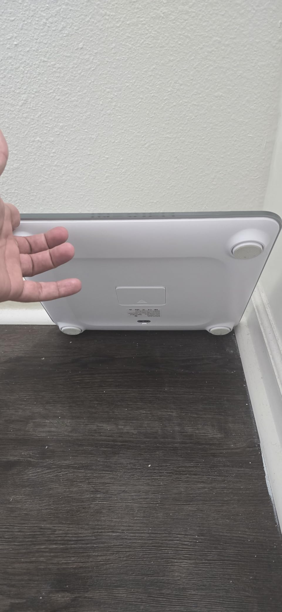 INEVIFIT Premium Bathroom Scale, Highly Accurate Digital Bathroom Body Scale, Measures Weight up to 400 lbs. Includes Batteries customer photo 2