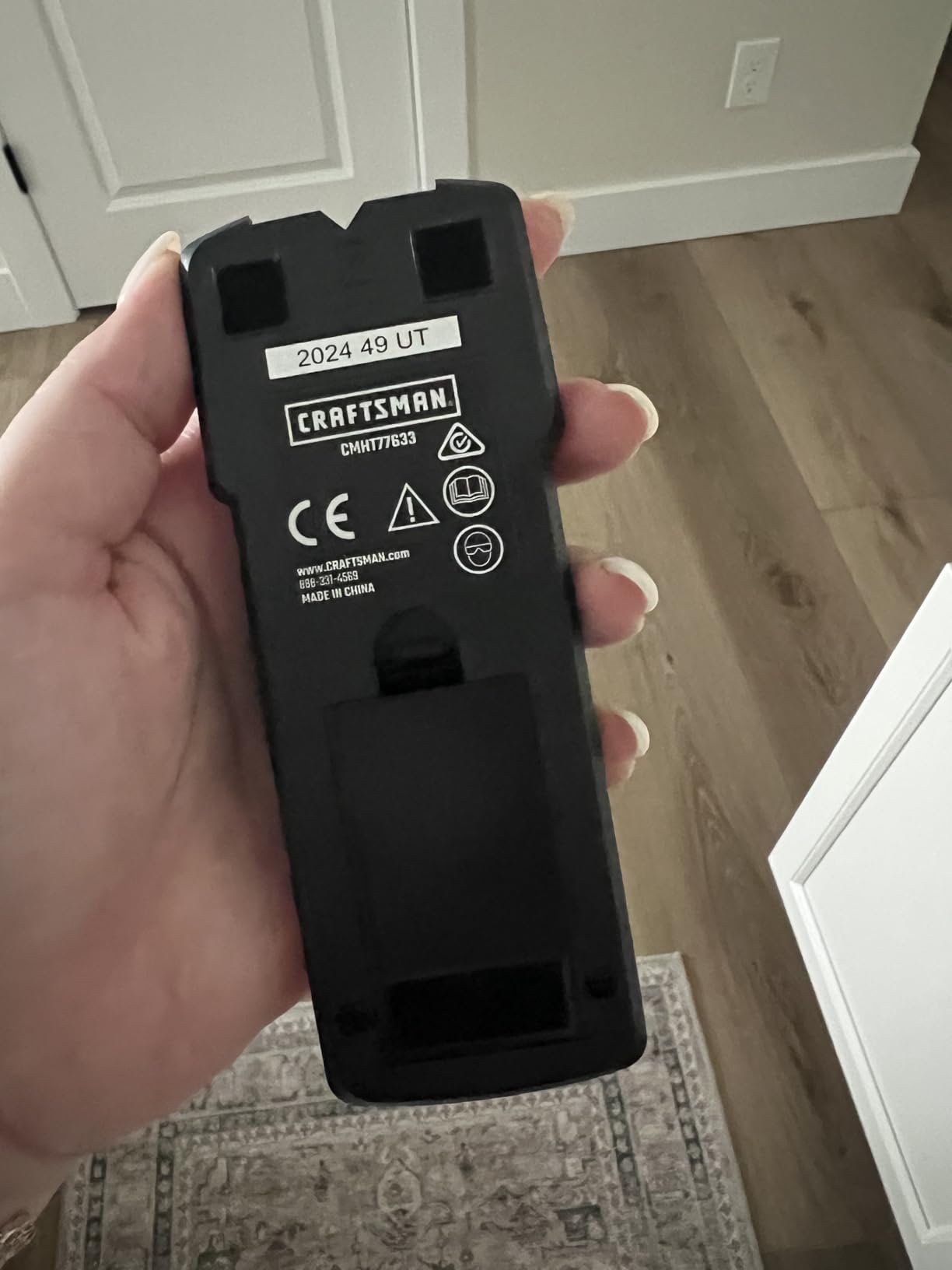 CRAFTSMAN Stud Finder, 3/4-Inch Depth (CMHT77633) - Customer Photo 2
