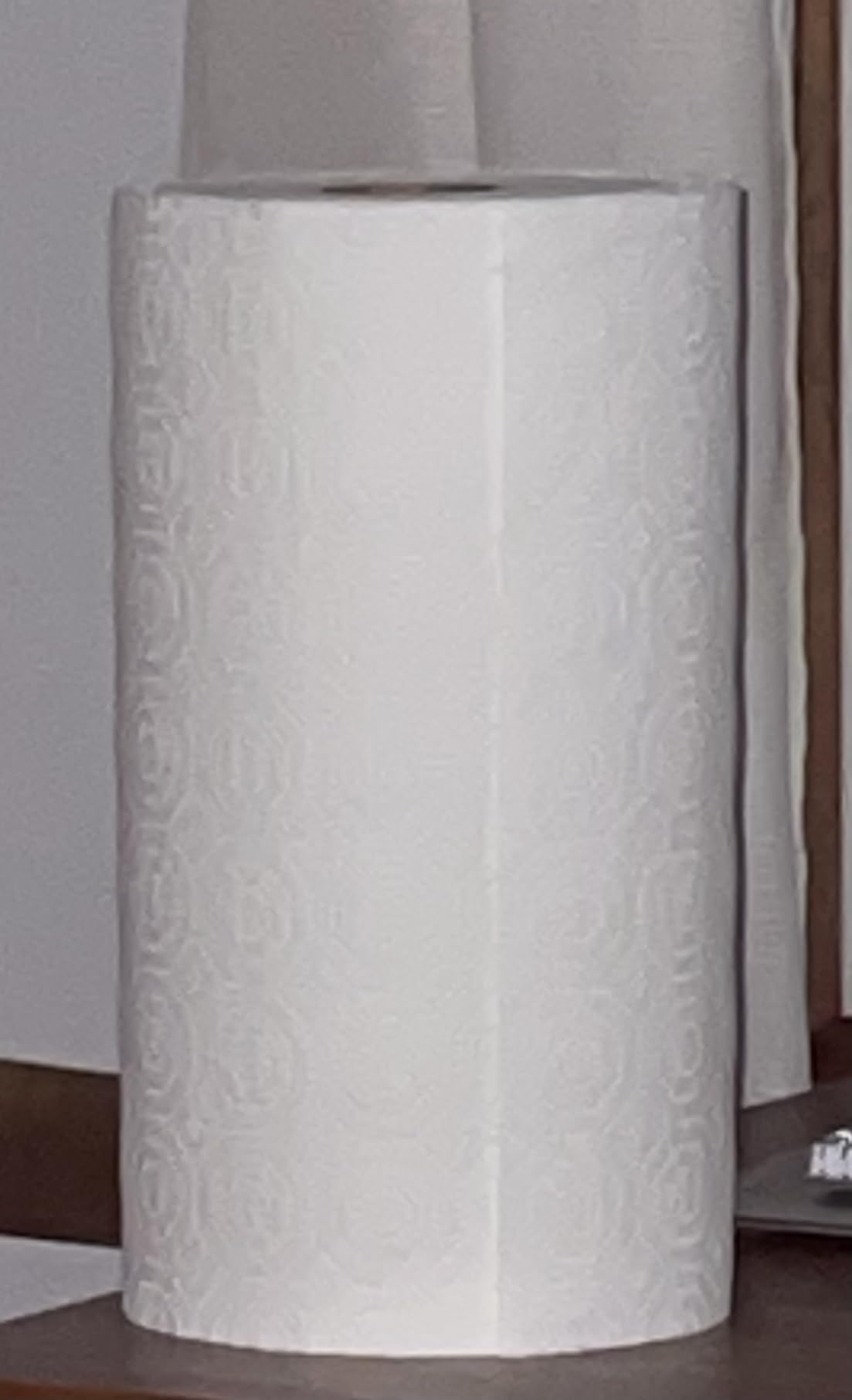 365 by Whole Foods Market, 100% Recycled Jumbo Paper Towels, Ultra-Strong, 135 Sheets per Roll, 3 Count - Customer Photo 3