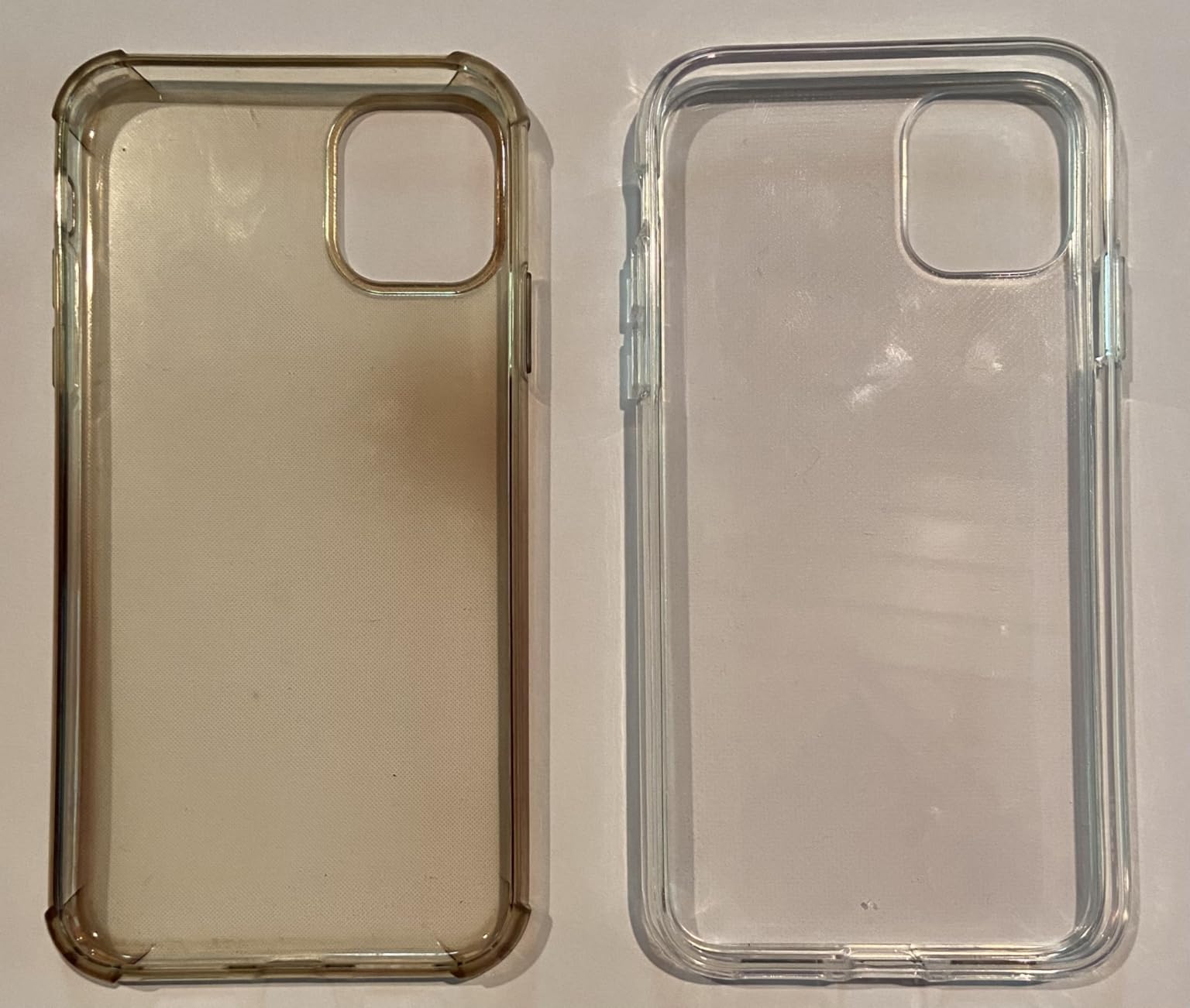 JETech Case for iPhone 11 6.1-Inch, Non-Yellowing Shockproof Phone Bumper Cover, Anti-Scratch Clear Back (Clear) - Customer Photo 2