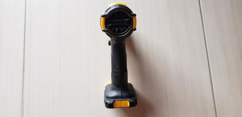 DEWALT 20V MAX Heat Gun, Cordless, Up to 990 Degrees, 42 Minutes of Run Time, LED Light, Heatgun with Flat and Hook Nozzle Attachments,Tool Only (DCE530B) Customer Review Best Heat Gun
