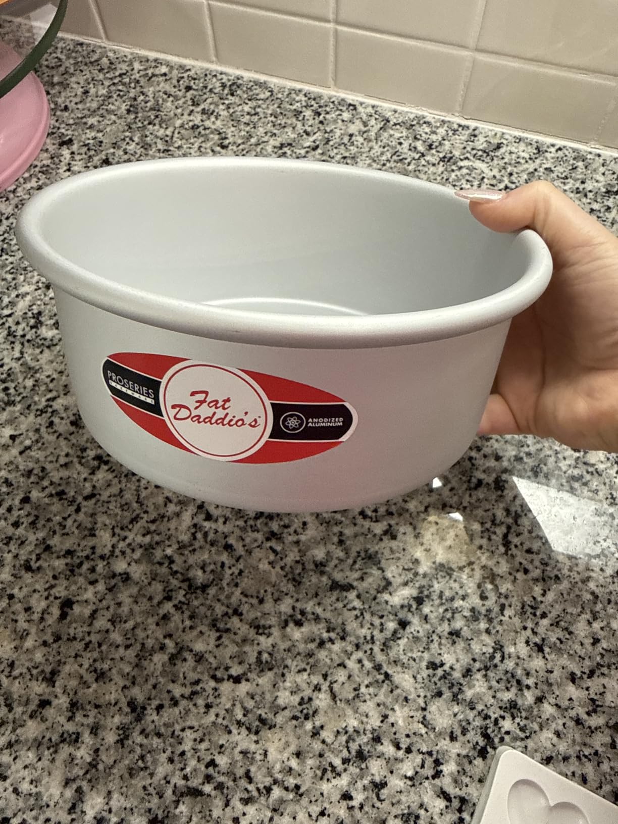 Fat Daddio's Anodized Aluminum Round Cake Pans, 2 Piece Set, 8 x 2 Inch customer photo 2
