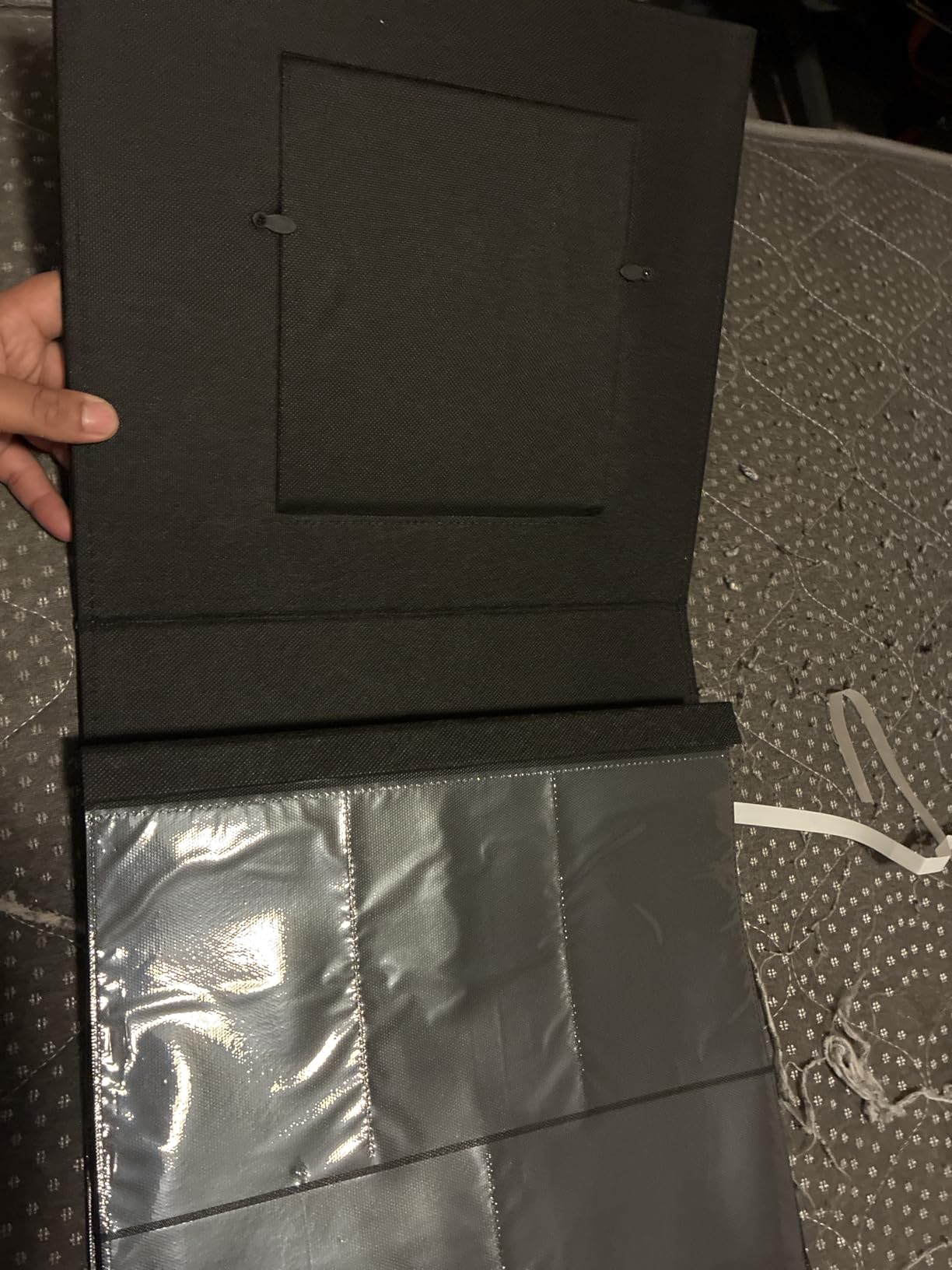 Ywlake Photo Album 4x6 500 Pockets Photo, Extra Large Capacity Family Wedding Picture Albums Holds 500 Horizontal and Vertical Photos Black Customer Review Ywlake Photo Album 4x6 500 Pockets Photo, Extra Large Capacity Family Wedding Picture Albums Holds 500 Horizontal and Vertical Photos Black - Customer Photo 2