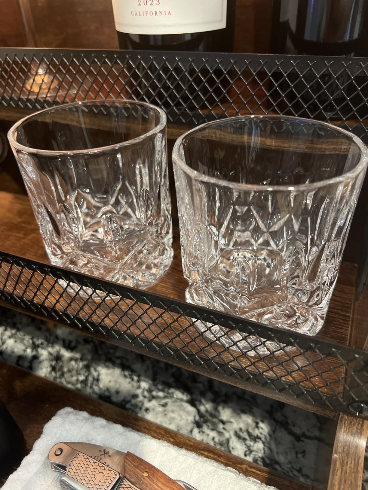 KANARS Whiskey Glasses Set of 6 with Elegant Gift Box,10 Oz Premium Old Fashioned Crystal Glass Tumbler for Liquor, Scotch, Cocktail or Bourbon Drinking, Gifts for Birthday Thanksgiving Christmas Customer Review KANARS Whiskey Glasses Set of 6 with Elegant Gift Box,10 Oz Premium Old Fashioned Crystal Glass Tumbler for Liquor, Scotch, Cocktail or Bourbon Drinking, Gifts for Birthday Thanksgiving Christmas - Customer Photo 2