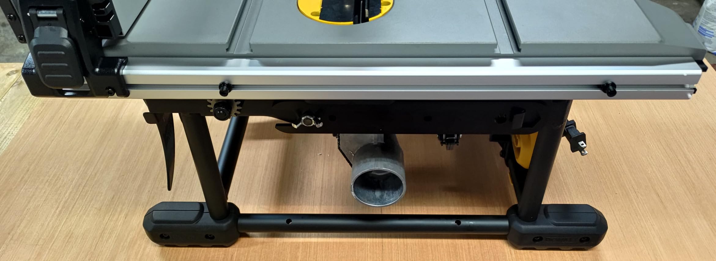 DEWALT 15 Amp 8-1/4 in. Compact Portable Jobsite Table Saw (DWE7485) customer photo 2
