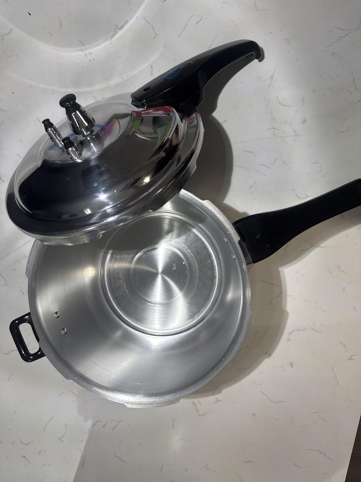 Barton 6-Quart Aluminum Pressure Cooker Stovetop Fast Cooker Pot Pressure Regulator Cooking Steam Release Valve 6QT Customer Review Barton 6-Quart Aluminum Pressure Cooker Stovetop Fast Cooker Pot Pressure Regulator Cooking Steam Release Valve 6QT - Customer Photo 1