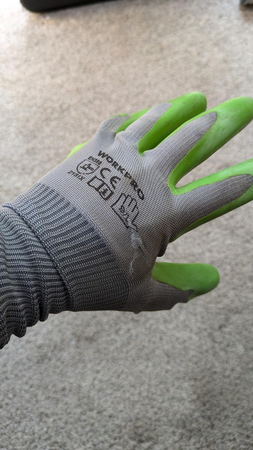 WORKPRO 6 Pairs Garden Gloves, Work Glove with Eco Latex Palm Coated, Gardening Glove, Working Gloves for Weeding, Digging, Raking, and Pruning (Large) - Customer Photo 1