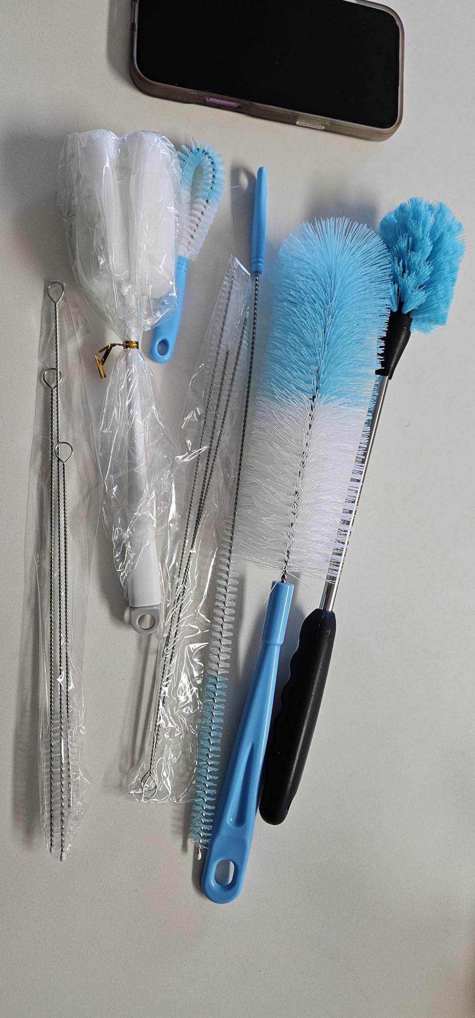 Holikme Bottle Brush Tube Cleaning Lab Set with Long Handle, Cup Cleaner for Washing Narrow Neck Beer Wine Decanter Pipes Lids Sinks Cap Covers, White Customer Review Holikme Bottle Brush Tube Cleaning Lab Set with Long Handle, Cup Cleaner for Washing Narrow Neck Beer Wine Decanter Pipes Lids Sinks Cap Covers, White - Customer Photo 2