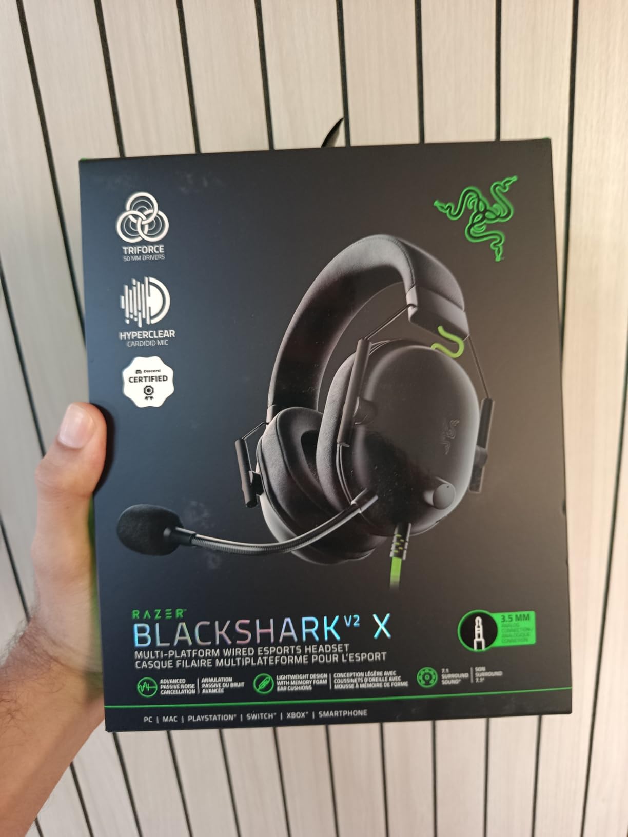 Razer BlackShark V2 X Gaming Headset: 7.1 Surround Sound - 50mm Drivers - Memory Foam Cushion - For PC, PS4, PS5, Switch - 3.5mm Audio Jack - Black - Customer Photo 3