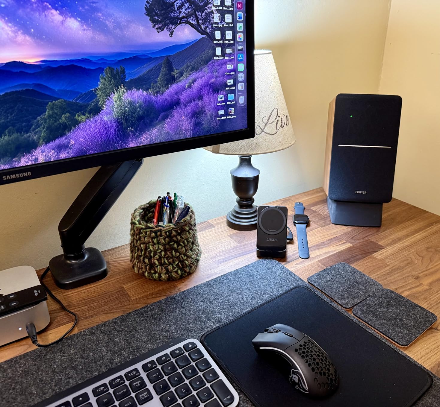 Edifier R1280DBs Active Bluetooth Bookshelf Speakers - Optical Input - 2.0 Wireless Studio Monitor Speaker - 42W RMS with Subwoofer Line Out - Wood Grain Customer Review Edifier R1280DBs Active Bluetooth Bookshelf Speakers - Optical Input - 2.0 Wireless Studio Monitor Speaker - 42W RMS with Subwoofer Line Out - Wood Grain - Customer Photo 1