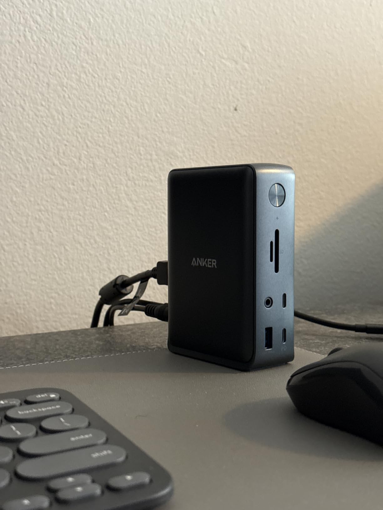 Anker Laptop Docking Station, 13-in-1 USB C Docking Station, Triple Display | 2 HDMI and 1 DP, 10Gbps USB-C and 5Gbps USB-A Data Ports, Ethernet, Audio, SD/TF, 85W Charging for Dell, HP, Lenovo and More customer photo 1