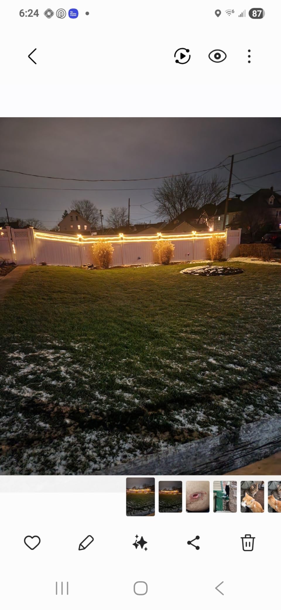 100ft LED Rope Lights Outdoor, 720 LED Connectable and Flexible Tube Lights with 8 Modes, Waterproof LED Rope Lighting for Garden, Patio, Pool, Bedroom, Party, Indoor Outdoor Decoration (White) Customer Review 100ft LED Rope Lights Outdoor, 720 LED Connectable and Flexible Tube Lights with 8 Modes, Waterproof LED Rope Lighting for Garden, Patio, Pool, Bedroom, Party, Indoor Outdoor Decoration (White) - Customer Photo 2