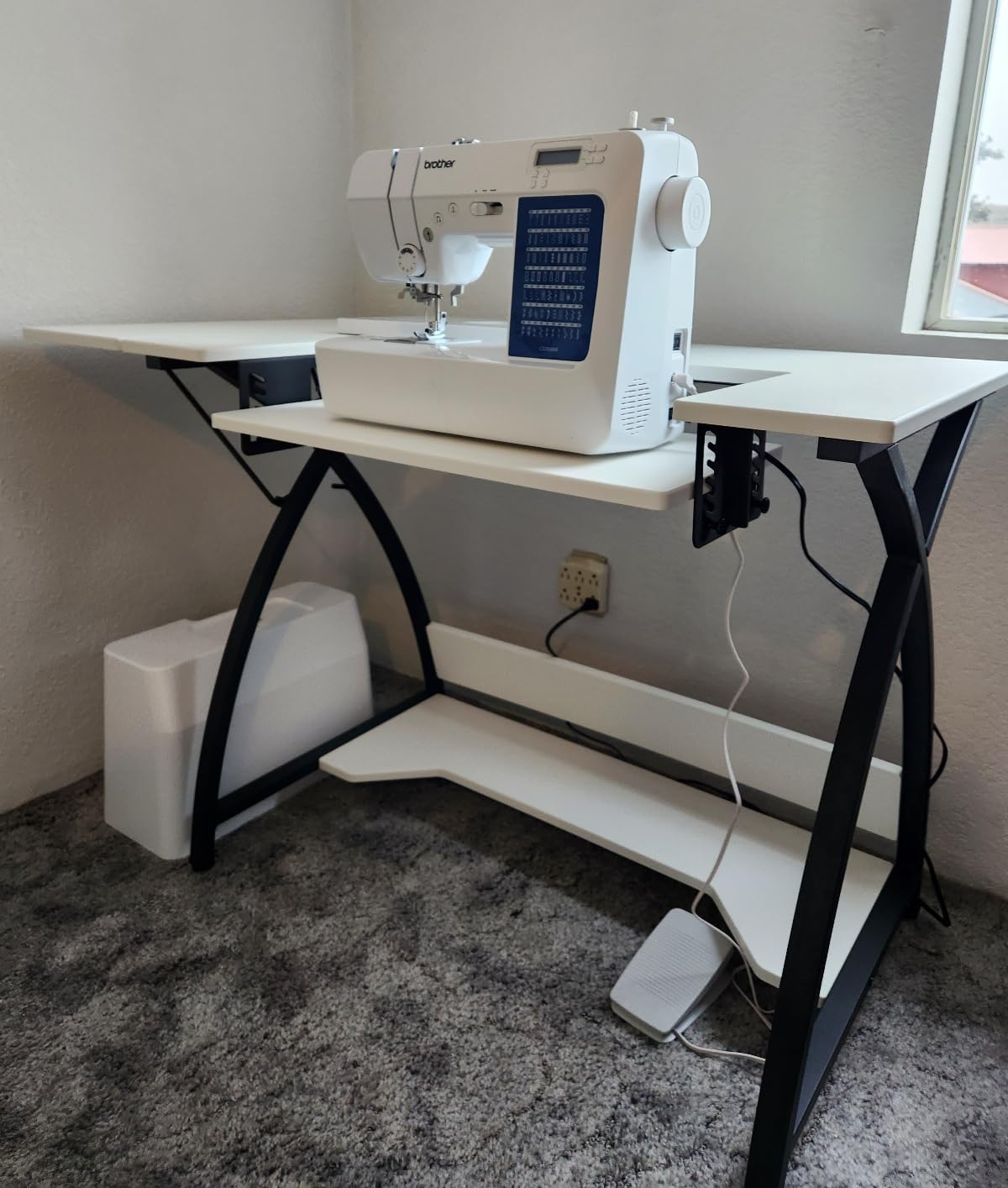 Brother CS7000X Sewing and Quilting Machine LCD Display | 70 Built-in Stitches, LCD Display, Wide Table, 10 Included Feet customer photo 2